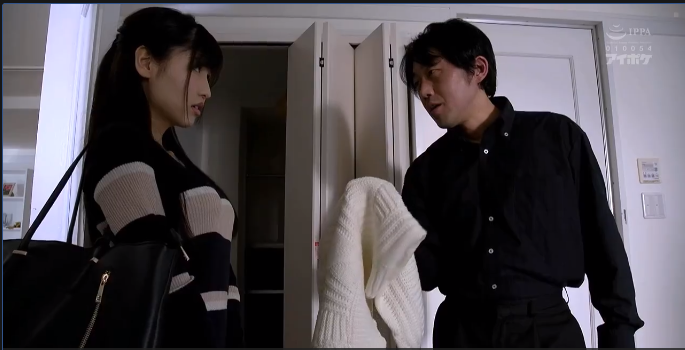 Gã bác sĩ biến thái hại đời cô sinh viên trẻ Momo Sakura